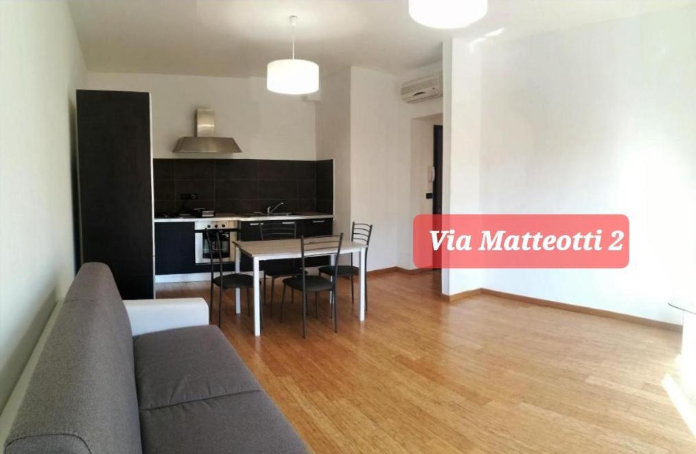 Via Matteotti & Via Carracci Apartments Μπολόνια Εξωτερικό φωτογραφία